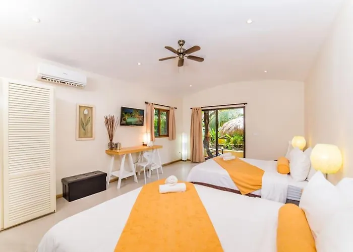 Pasatiempo Tamarindo