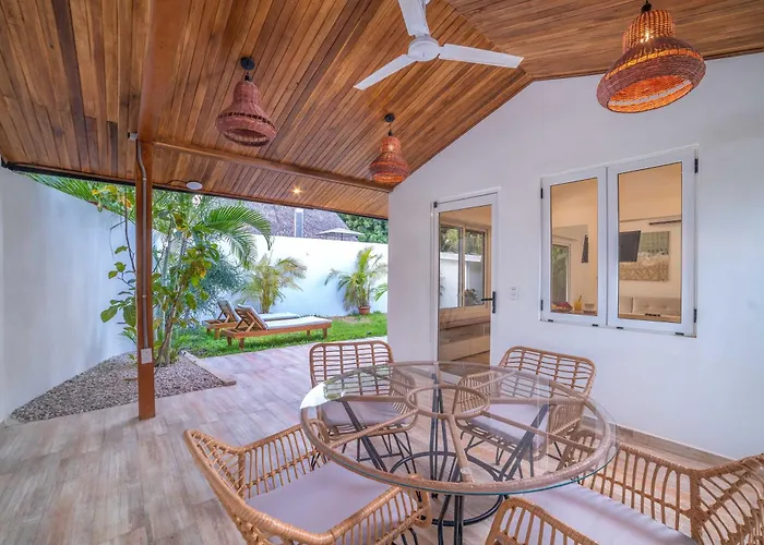 Pasatiempo Hotel Tamarindo